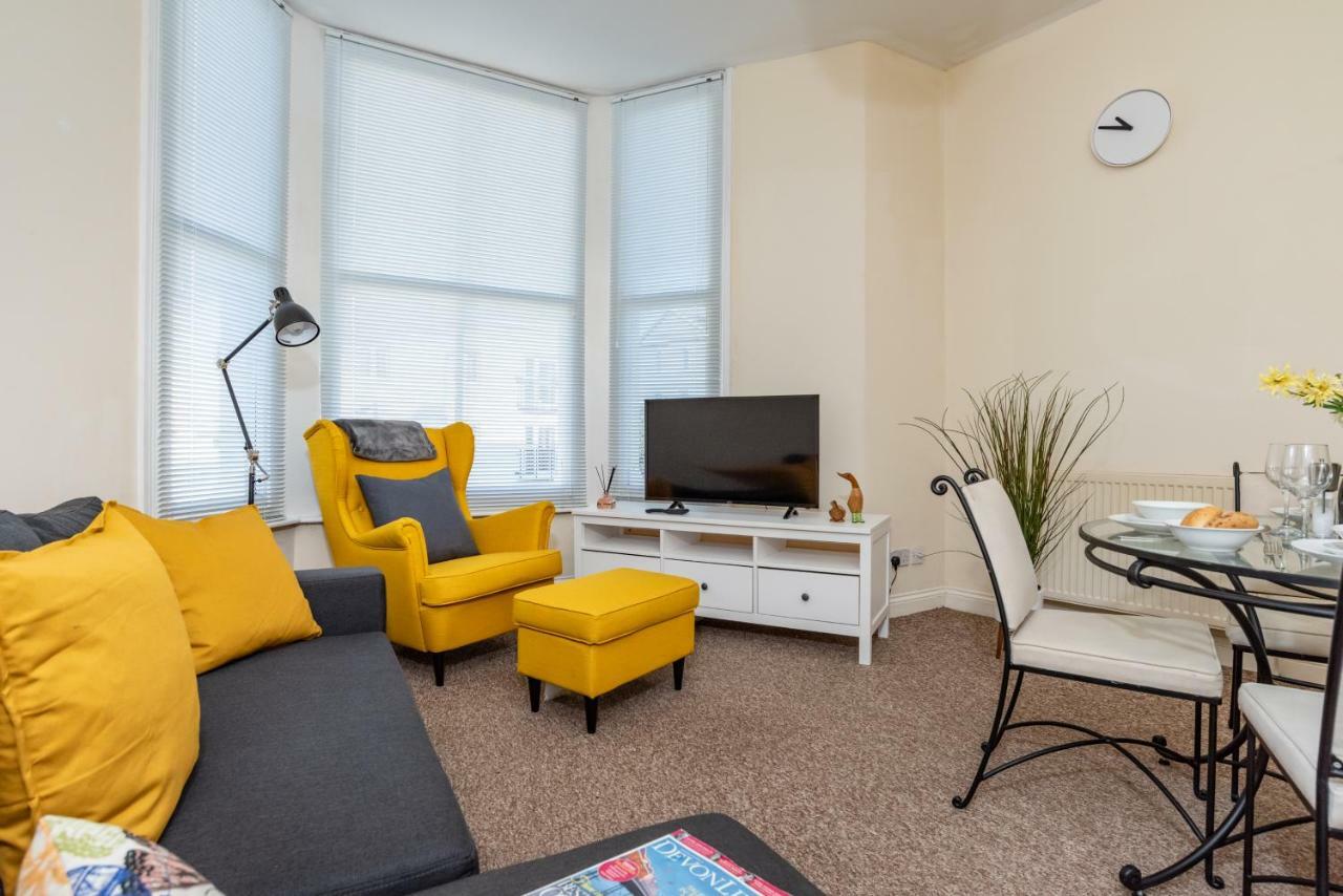 Ford Park Apartment *
